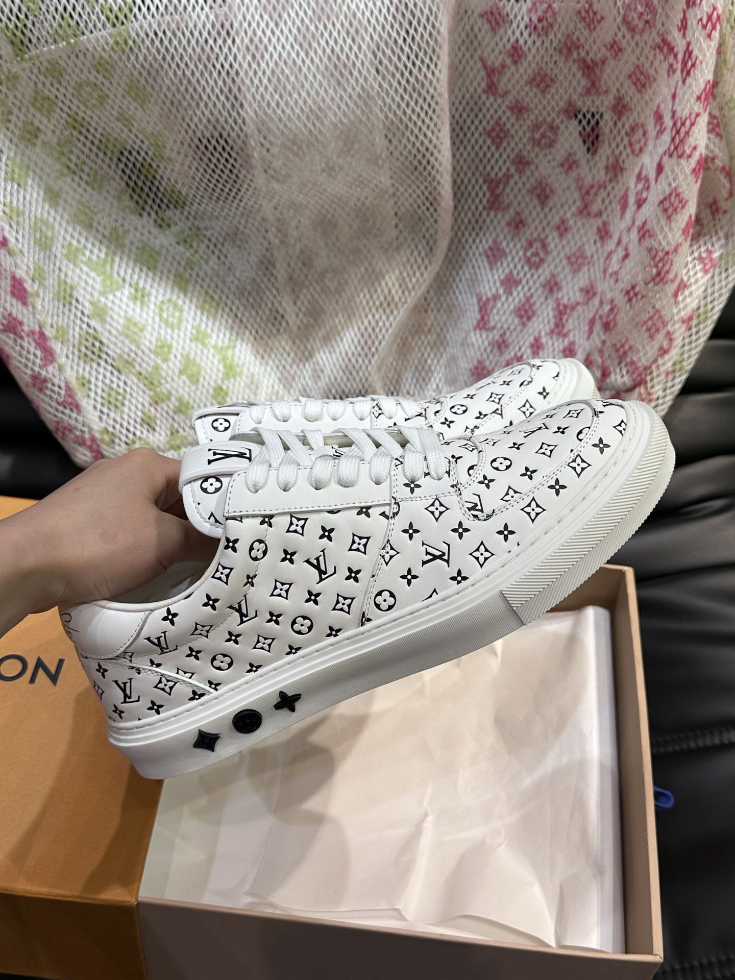 Louis Vuitton Low Shoes